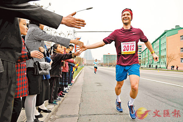 �����~�]�����[��������C �k�s��