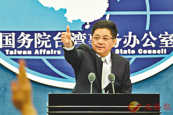 ����x��s�D�o���H������C  ���s��