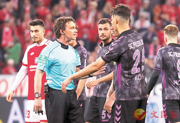 ��������y�������y�Ұ�J�峺�b���b����ɧP12�X���M�w�C  ���z��