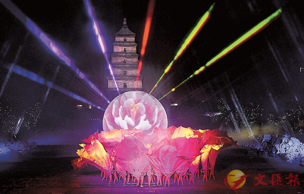 ����w�j������R���v�q�ĦX�{�N��ޤξ��v�g��G�ơA�i�{�F���ؤ�ƪ��դj��`�C �s�ت�