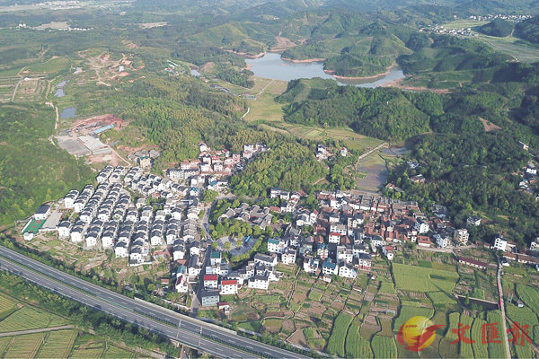 ��2006�~�_�A�����M�y���j�O�o�i��ƮȹC�A��I�ͺA��v�A�b�����g�ٱa�س]���o���ͺA����س]�ܽd�ϧ@�ΡC�Ϭ��M�y�������ϡC  �s�ت�