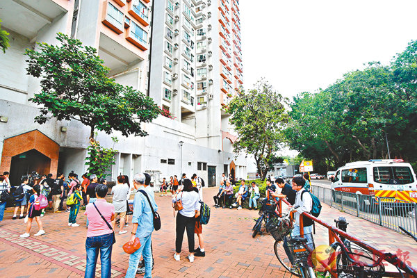 ���X�ƫ�έb�Ҧ��ɭ����Ȱ��ϥΡA���֦��ȯd�b�a�����Ԯ����A�H���w���C