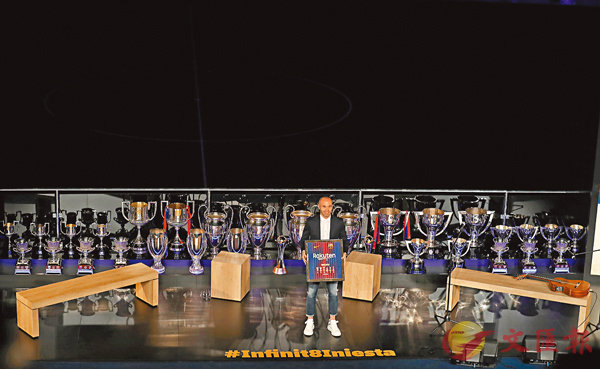 ���������F�w�e�|�x�W�A���ӥѥL��U�ڶ�Ĺ�o��32�Ӽ��סC  ���z��