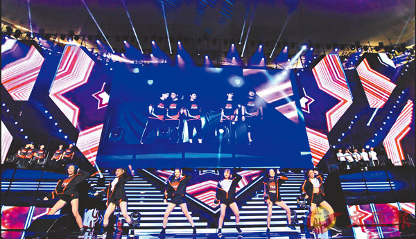 ���˰T�q�v�B�ʫ����p���������a�]���A�m�^���p���n�w����ȪM�q�v�j�ɲv���}�r�C �����׳��O�̤�T��  ��