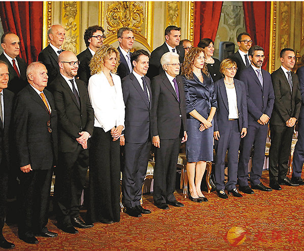 ���N�j�Q�F���s���զ����j�X�ӡC  ���z��