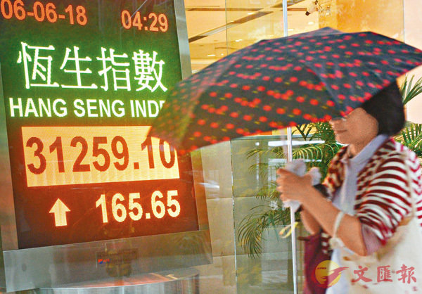 ���ګ��Q�s�ɲ�5��A���ƤɦܤT�P����C ���s��