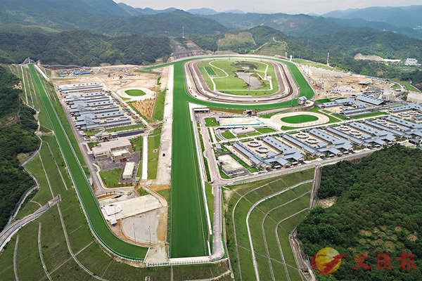 ���s�{�������s�{���q�ưϨ}�f���Ŭu�i�ͨ����A���a��3,000�a�A�`����ʻ����H�����C �����׳��s�{�ǯu