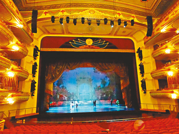 ■阿斯塔納國家歌劇芭蕾舞劇院呈現出「既古典又現代、既民族又世界」的風貌。