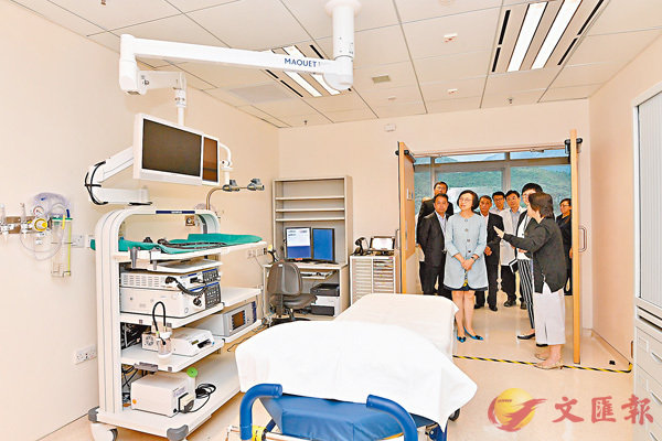 �������νåͧ��������F�l���[�_�j���s��|�C