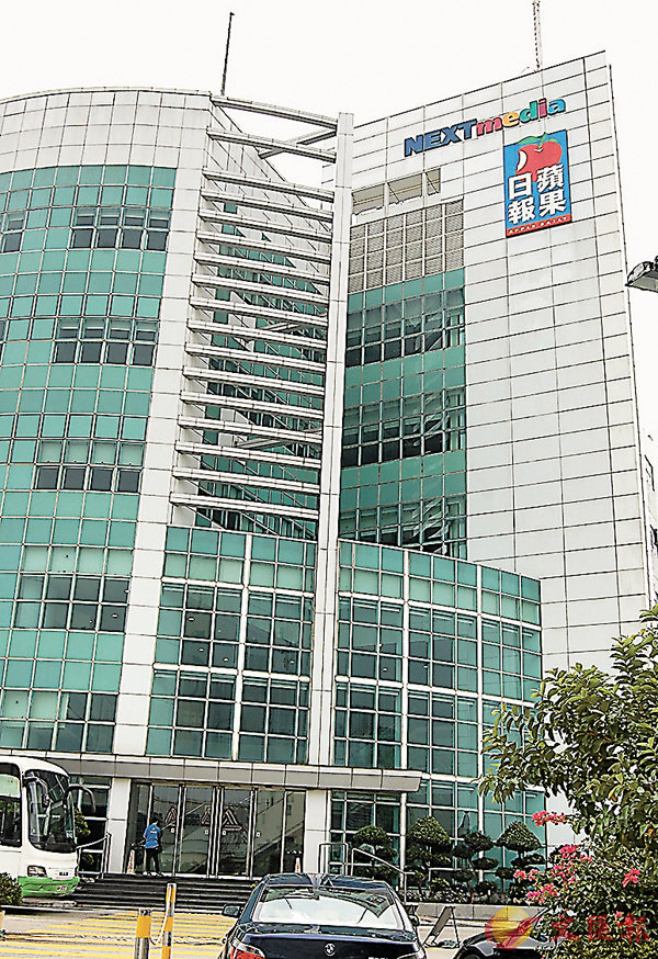 �����ǴC�ѻ��������U�m�A�Q��ѥ����D���W�ʩ߰�A�ѻ��@�׶^��0.2�������A������0.211���C ��ƹϤ�