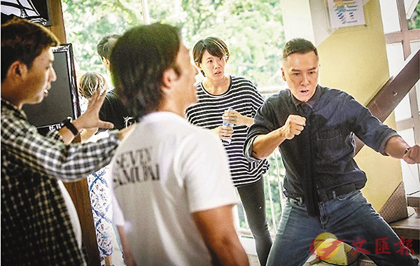 ���¤l���{�u���ɡA�O�D�q�v�ĪG�n�C