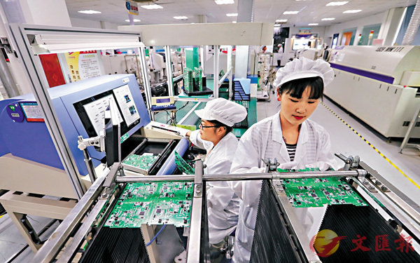 ���u�H�����ܡA�q�W�b�~�ƾکM�լ㱡�p�ݡA�����T�������襤��u�~���v�T�٨S����{�X�ӡC�Ϭ���Ĭ�@�ү෽���q���u�H�b�Ͳ����C  �@�@ ��ƹϤ�