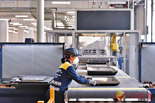 �ں�O���o�q���q�l���~�B�z�Φ^���]�IWEEE�EPARK�A�B�z�t�Э��n�F37,000����`�C ��ƹϤ�