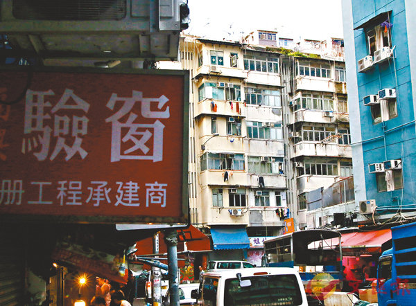 ���絡�v�Ũ}�������A�~�D���H�d���絡�v�Ū��M�~����C ��ƹϤ�