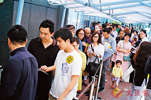 ���٪��W���Q�������⦸��310��A�������F�ǶR�a�ƶ��n�O���H�s�A�����x�{�פ��Υ��[���e�s�L�}������V�R�C �O�� �篪�U  ��