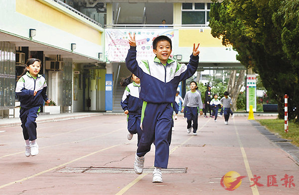 �����~�צ�22,702�ǵ��򬣾Ǧ�A���\�v44.1%�A���s��ĤG�~�W�ɡA��O��C�~�ӳ̰��C ��ƹϤ�