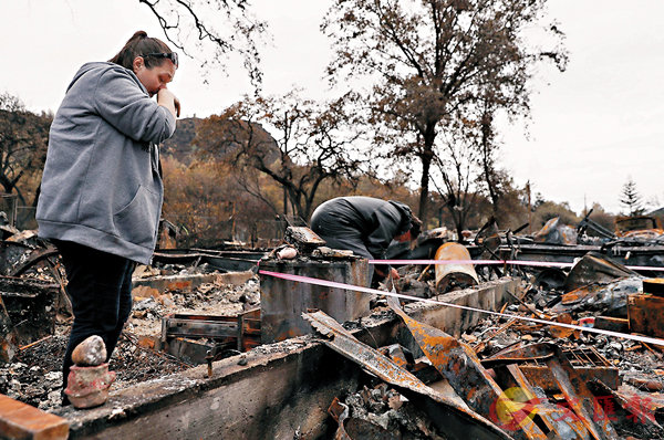 ■加州災民痛失家園。 法新社