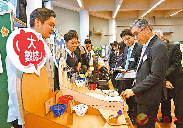 ���B�ɵ���X���R�������_�L���ǡC