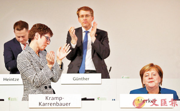 ���u�p�q�J���v�d���j��(��)�b�j�|�W�V�q�J�����x�P�q�C ���z��