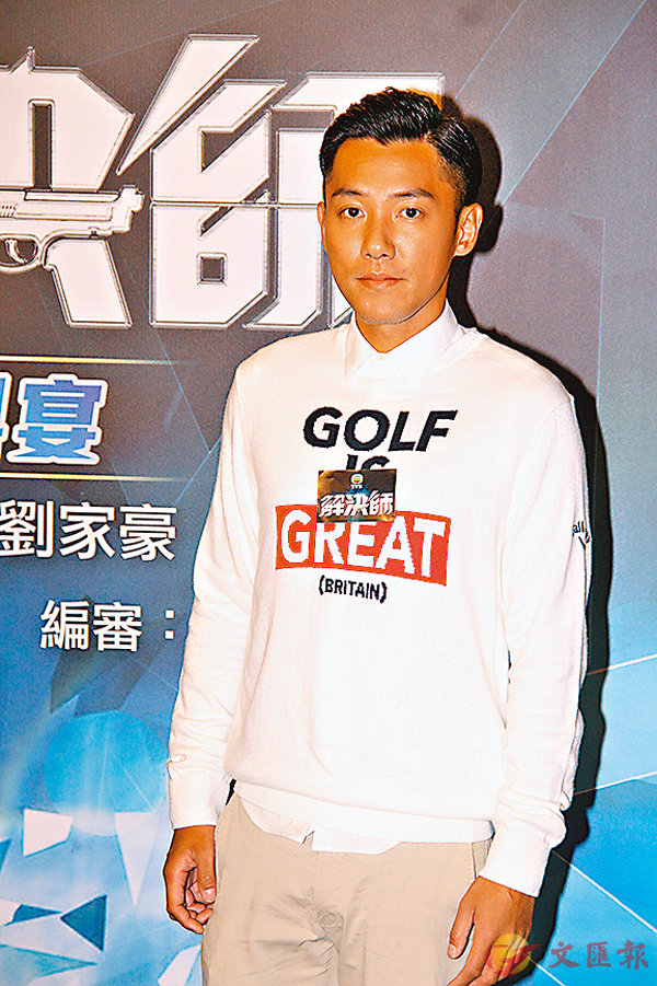 ���i���d