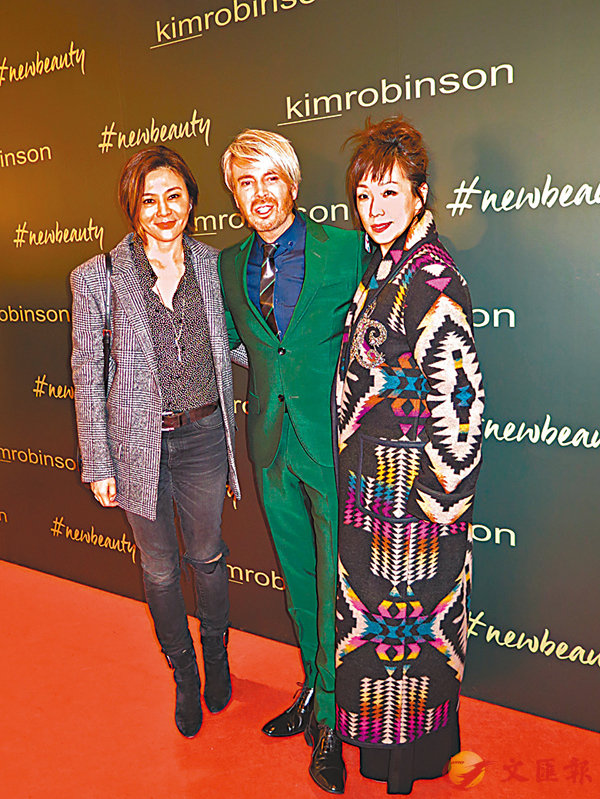 �������Y(��)�M�L�н�(�k)����PKim Robinson�C