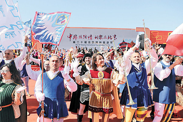 ���u�@�a�@���v��ĳ���`���@�ӡB�@�ءB�@�ɭ�h�㦳�a�t���c���j�ܧ��t�q�C�Ϭ��u�a���v�u�u�N����a���t����b�_�ʰ�ڮȹC�`�������t�C ���s��