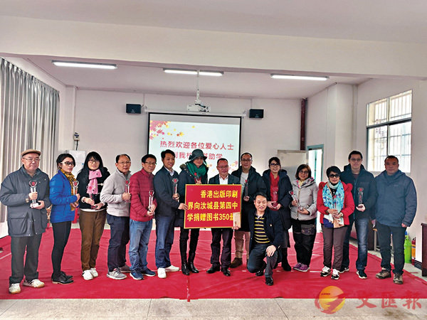 ���ҹ�ΦV��n��{�����|���خѡC �@�̨ѹ�