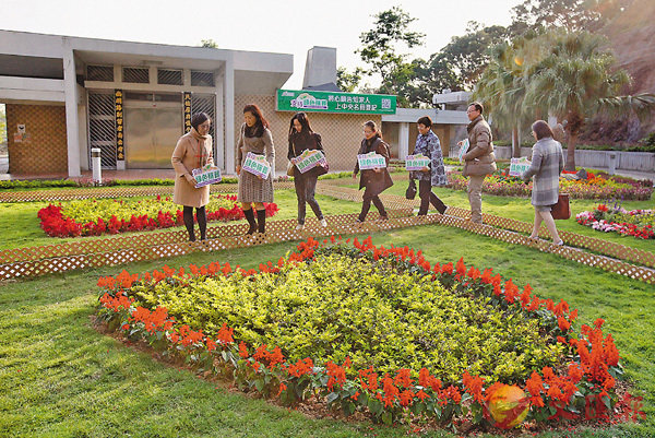 ���¸��F�������e��������餵�饿�����ΡA�O�ĤQ�G�Ӭ������C�����a380����̡A��E���]�F�Ǧw�m�ҼȦs���ǡC �����׳��O�̴��y��  ��