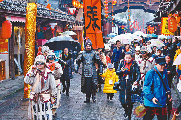 ����ƩM�ȹC���Ҳզ�������p�Q����ܡA���~�K�`�ȹC���H�Ʒ|�񩹦~����z�C�Ϭ��Q��|�t覤��|�檺�L�~���ʡA�l�޲��h�C�H�C ���s��