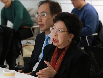 聚焦兩會 |港區政協委員與在京港生座談 暢聊灣區機遇多