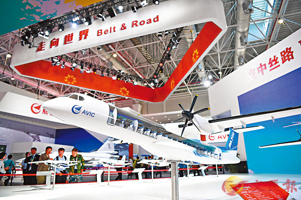 ���u�s��v700�����ҫ��h�~�b�]���i�X�C��ƹϤ�