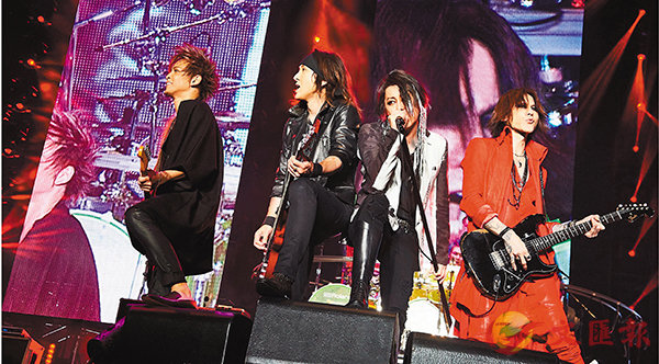 ��LUNA SEA�۹j6�~�A���Ө쭻���|��t�۷|�C