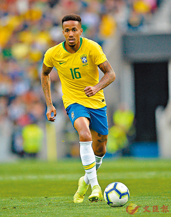 ���Ӱ���P�e�H5,000�U�ڤ�ù�P���ڦ褤���̦C�F���C  �k�s��