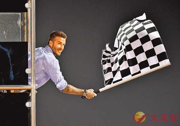 ���ѫw�H�Ż��������ʲ��I�u��J�X�v�C  �k�s��