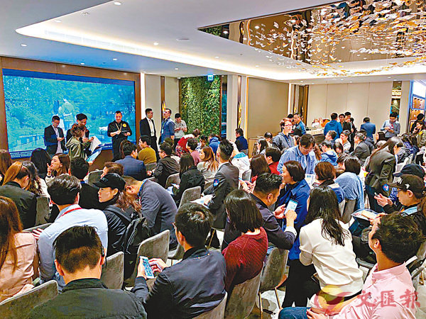 ���ӻ������k�ɡA�������D�J���׵|�A�����Τ�����������o�u���m�v�����J���C