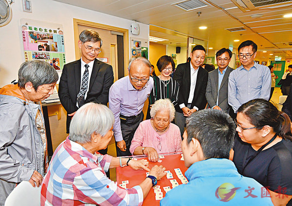 ��ù�P���X���q�ϡA���[�F�ٻ��ɷ|�F�F��X�A�Ȥ��ߡA�[�ݪ��̰ѻP�Ʀr�P�C���C