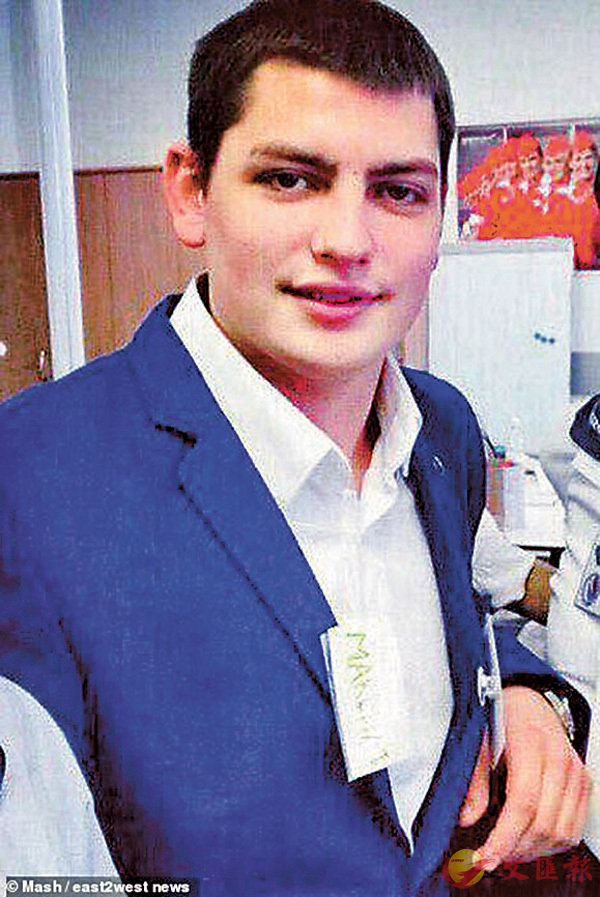 �������­C��