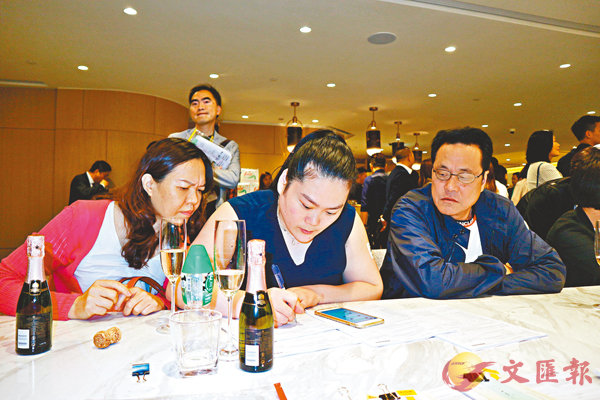 ���Y�w�R�a������(�k)�B����(��)�Τk��(���^�C�����׳��O�̱箮�^  ��