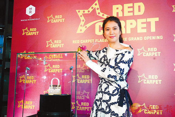 ���K����