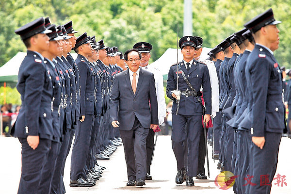 ���������b�����α��@�ǰ|�|�檺�����B�Ĥ@�ʤK�Q�������~�|���˾\�ǭ��C