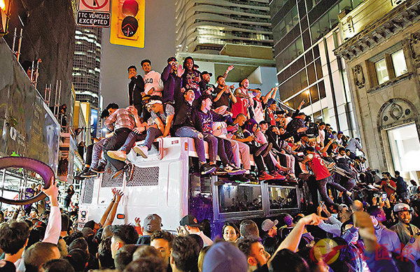 ���t�s�y�g�q�d�F���y���C  �k�s��