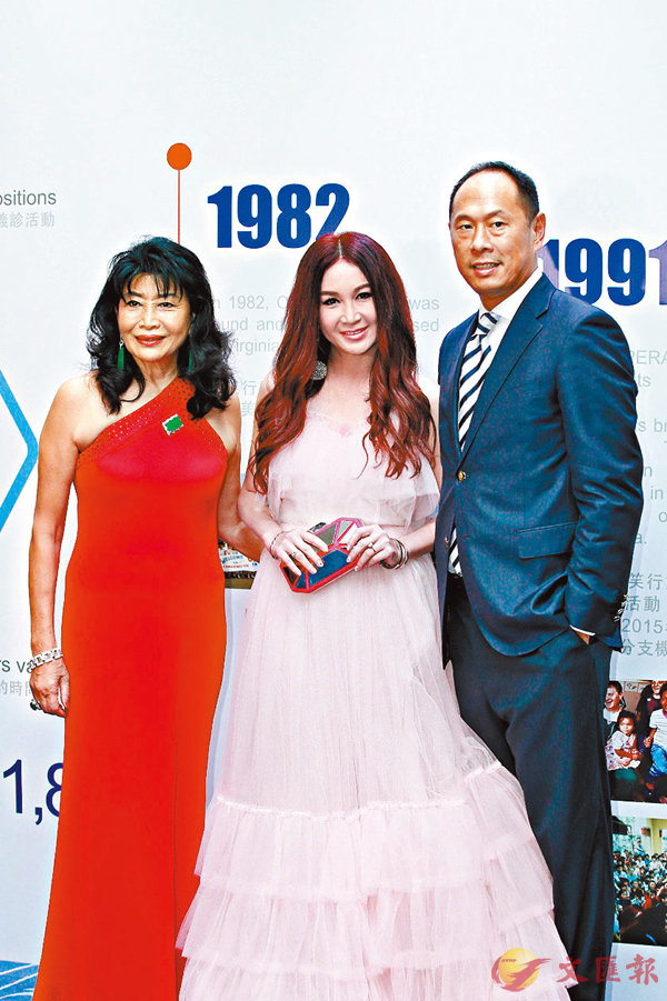 ���ź������׫e�Ӥ���������C