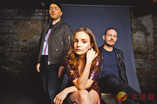 ��CHVRCHES�T��έ����~�ؾ�C