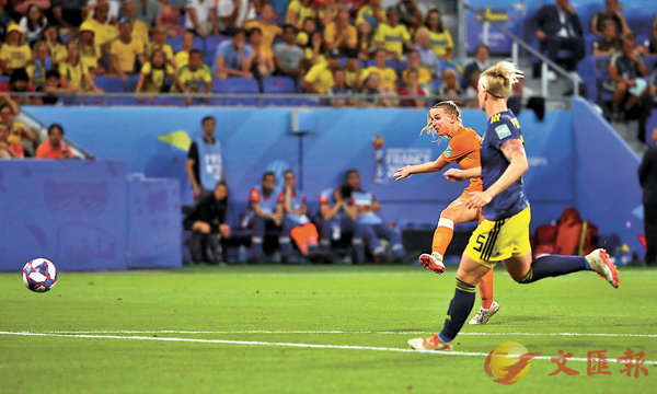 ���q�S��(����)�������k���@�b�w���s�C  ���z��