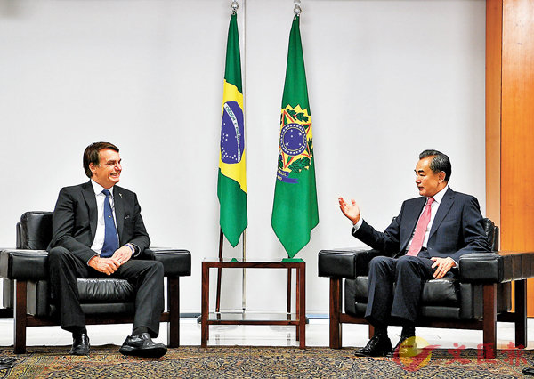 ���ڦ���a�ɶ�25��A�ڦ��`�γկ���ù�]���^�b�ڦ�Q���`�Ωx��|�������ȩe���ݥ~�泡�����ݡC �s�ت�