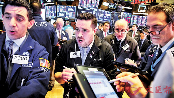 ��������~���[�H�Ӥ@���^��u�ѪF�ܤW�v�C  ���W�Ϥ�