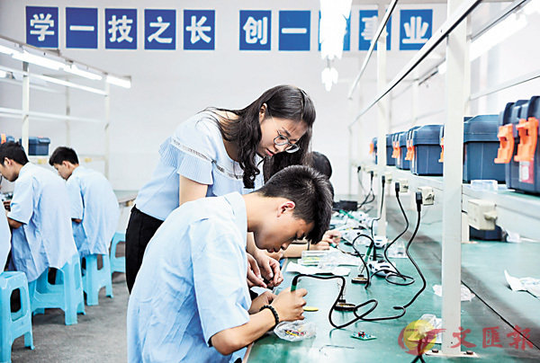 dӪXAn[j¾~Ш|ʱоǡCϬy@¾~ǮվǥͦbWҡC sت