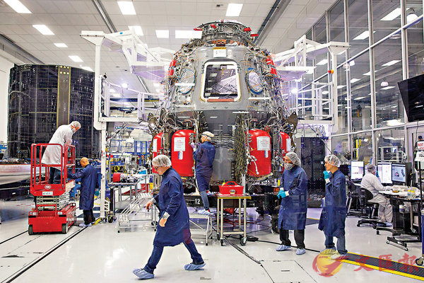 ��SpaceX���H�ӪŲ�u�s����v��o�u�@�w�C�C�^�ճq�T��