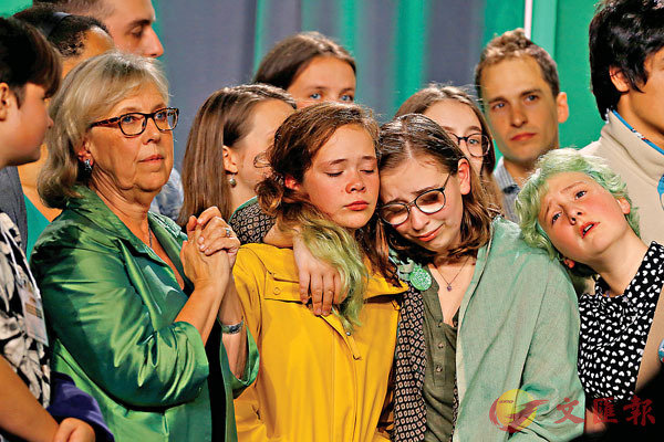 �����Ҧ����b�j���@�y�T�e�C ���z��