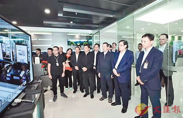 ���լ�դ@��b��Ĭ�ٽլ�C ���W�Ϥ�